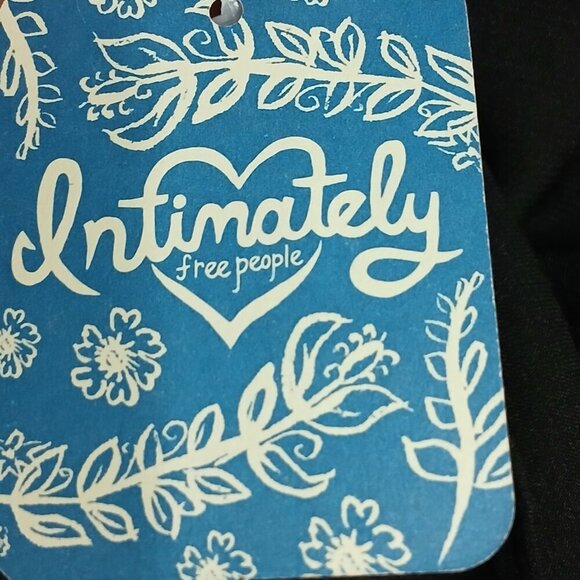 FREE PEOPLE CAMI, BLACK WITH LACY INSERT, SPAGHETTI STRAPS , SIZE SMALL, NWT - Picture 3 of 7